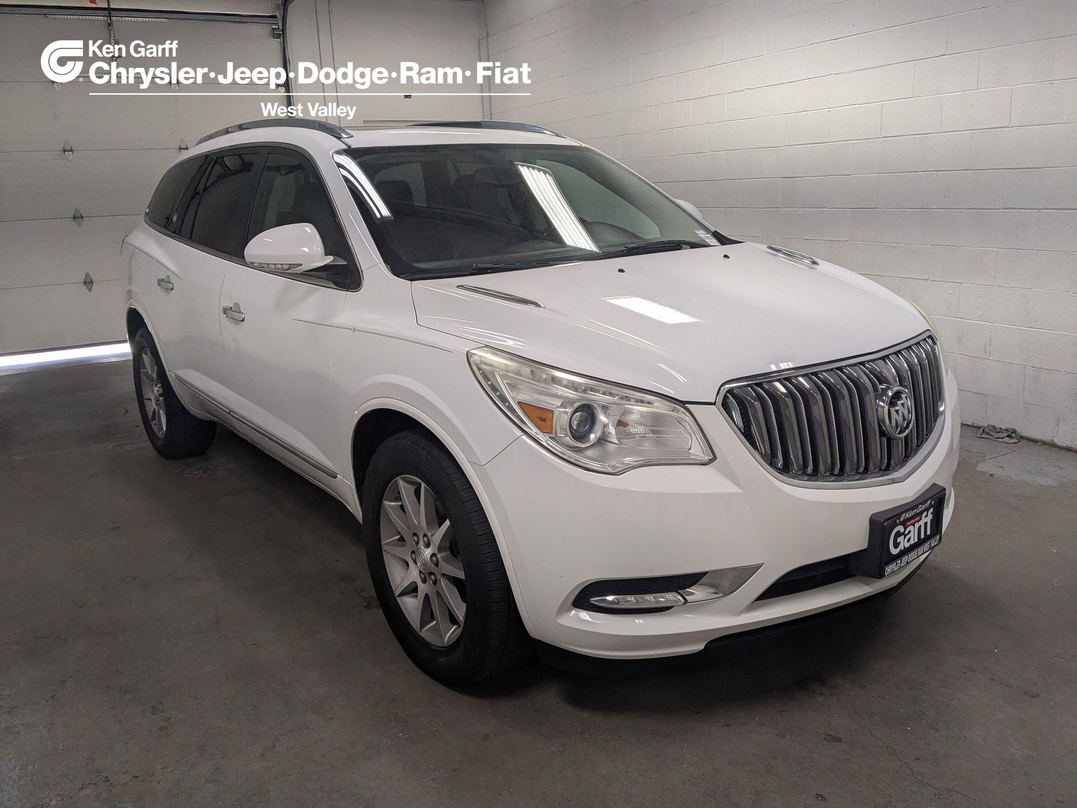 2016 Buick Enclave Leather's photo