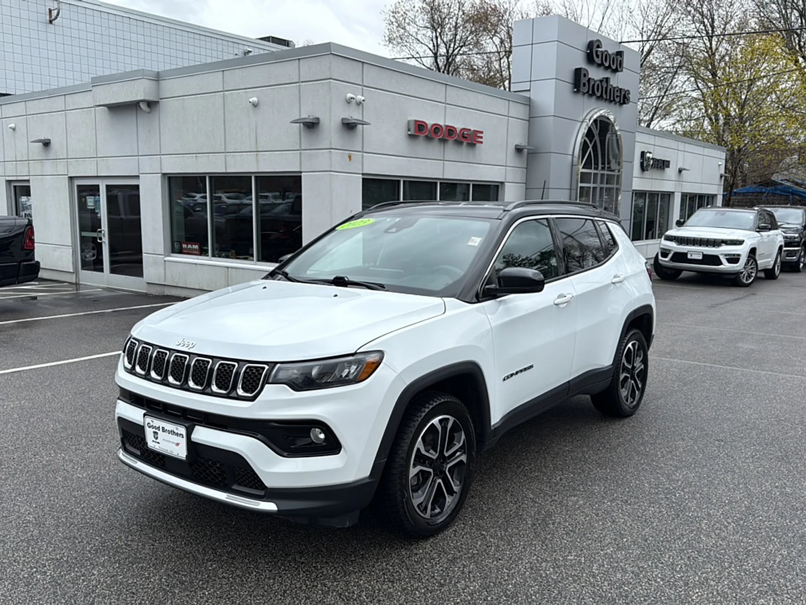 2023 Jeep Compass Limited 4X4's photo