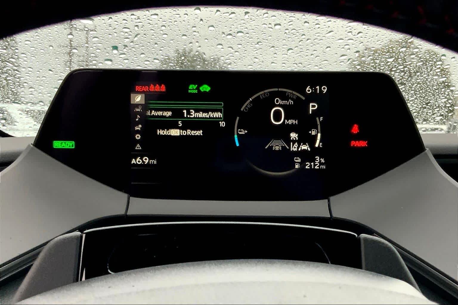 2026 Toyota Prius Plug-in Hybrid SE - Photo 19