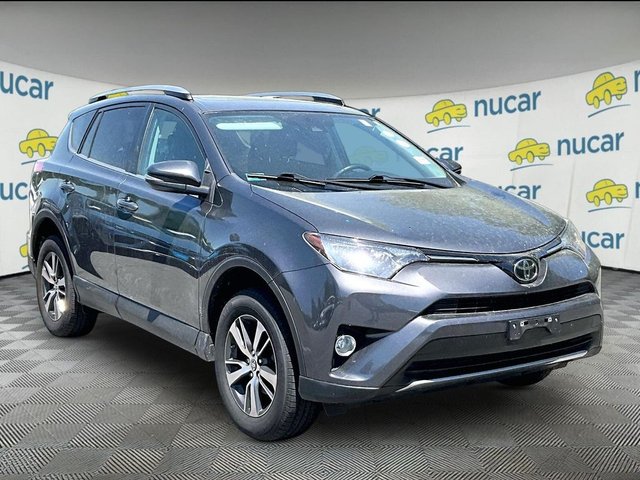 2018 Toyota RAV4 2018 Toyota RAV4 XLE 4D Sport Utility