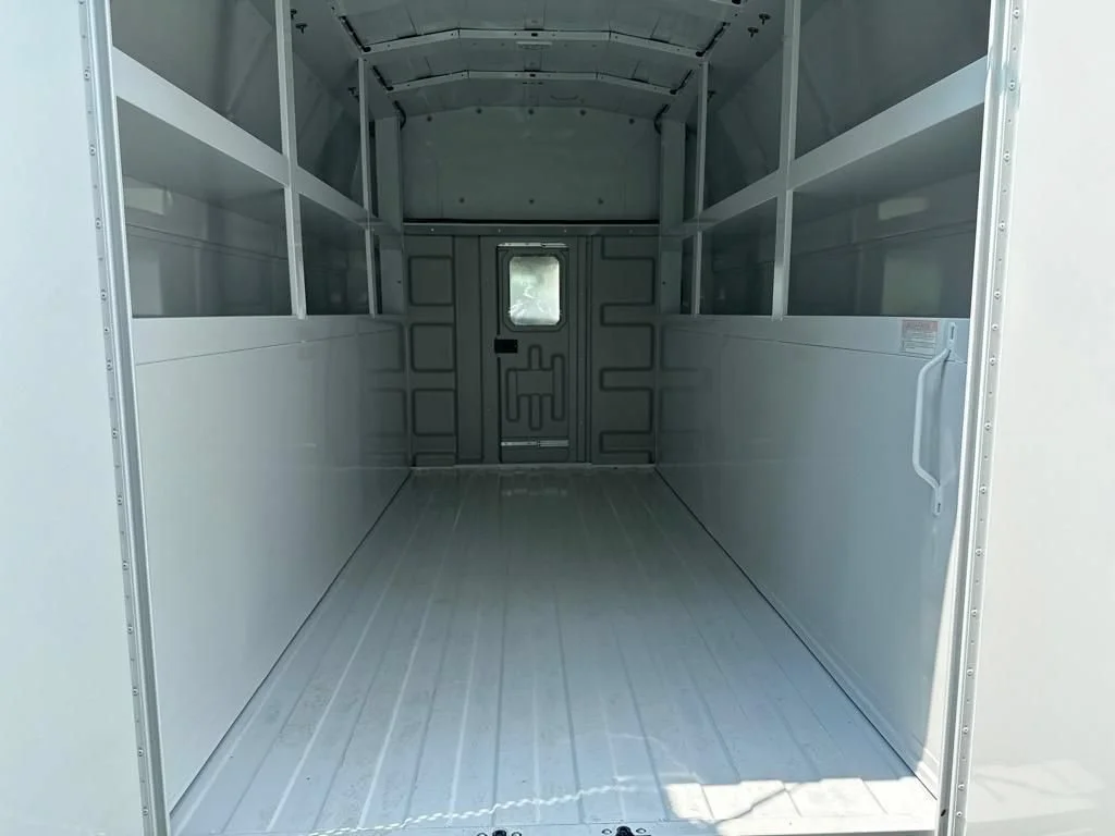 New 2025 Summit White Chevrolet 1WT image 6