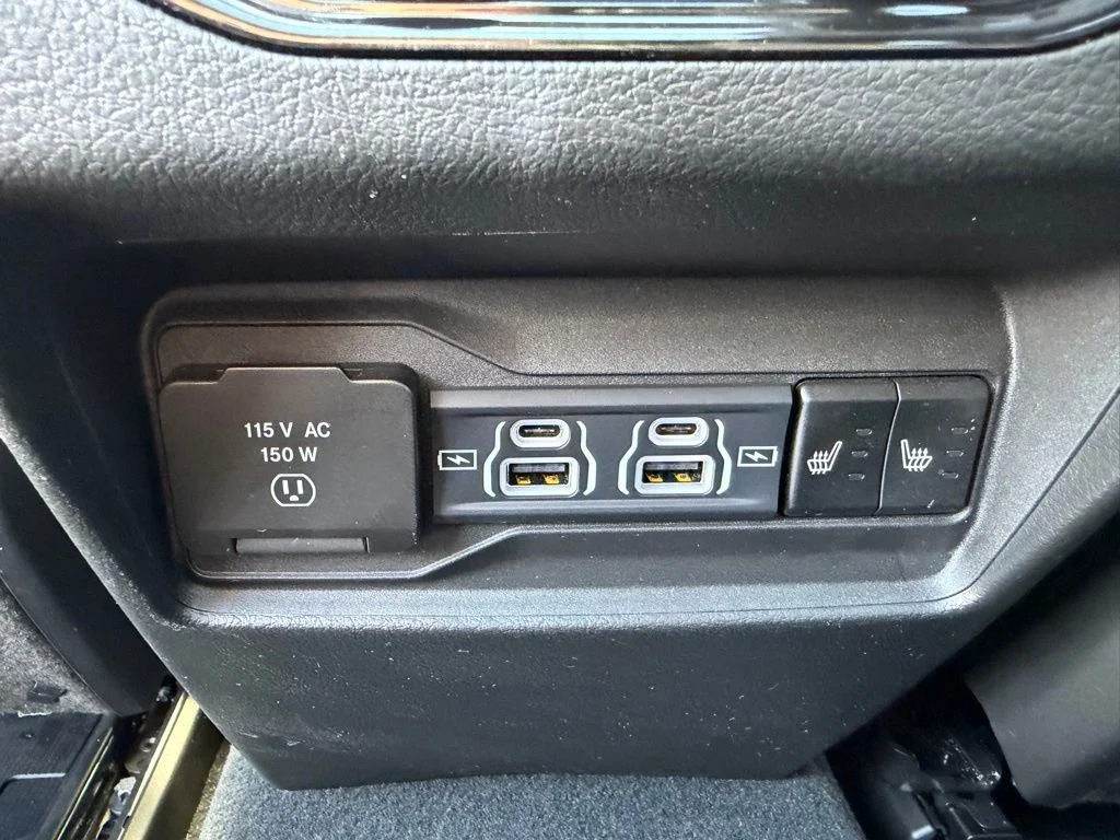 Certified Used 2024 White Jeep Limited image 22