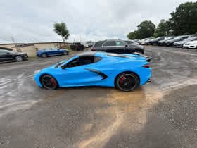 Used 2021 Rapid Blue Chevrolet 3LT image 4