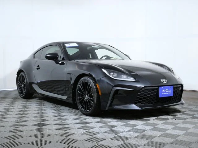 Certified Used 2024  Toyota Premium image 1