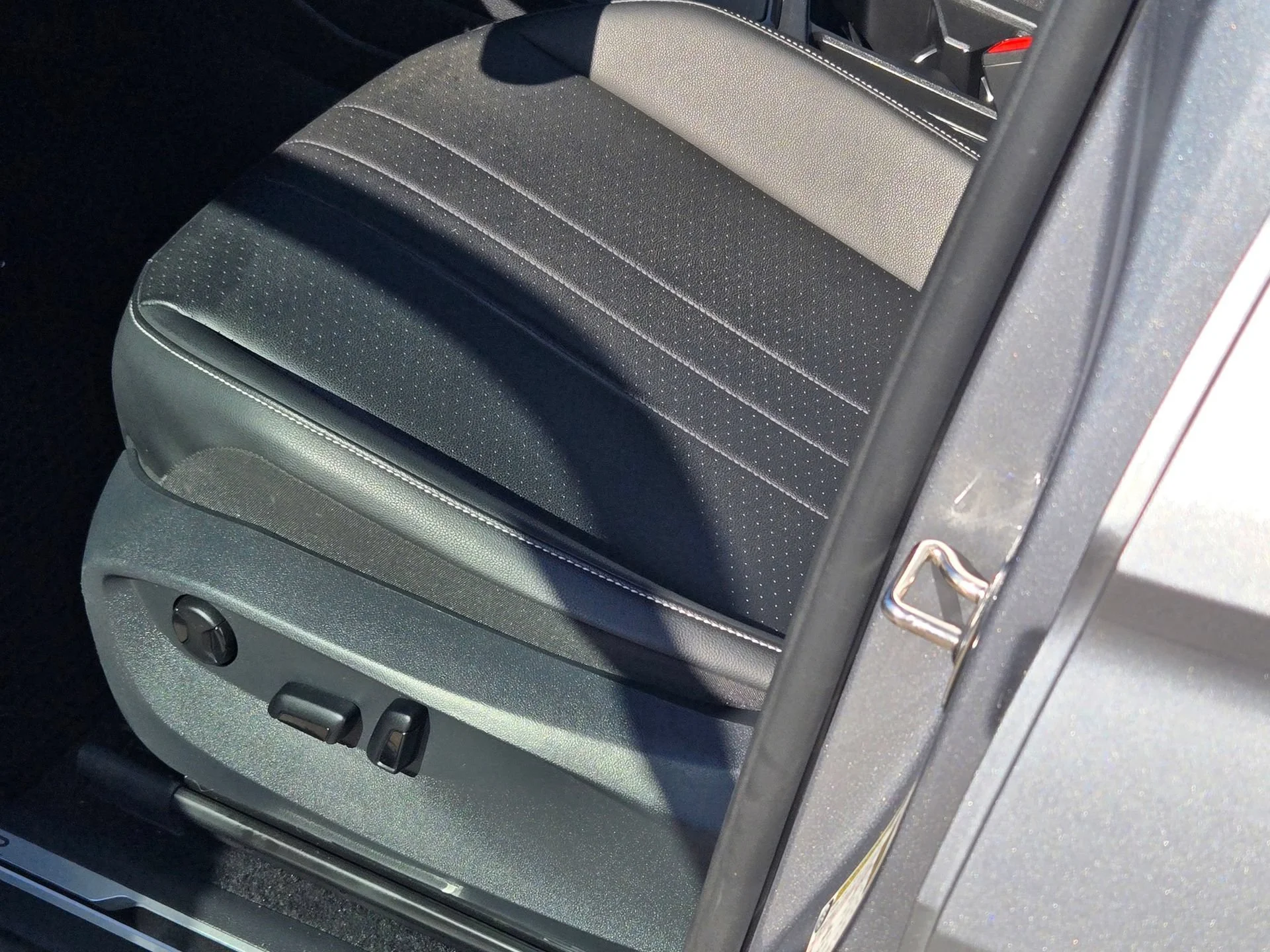 2024 Volkswagen Tiguan SE R-LINE BLACK - Photo 33