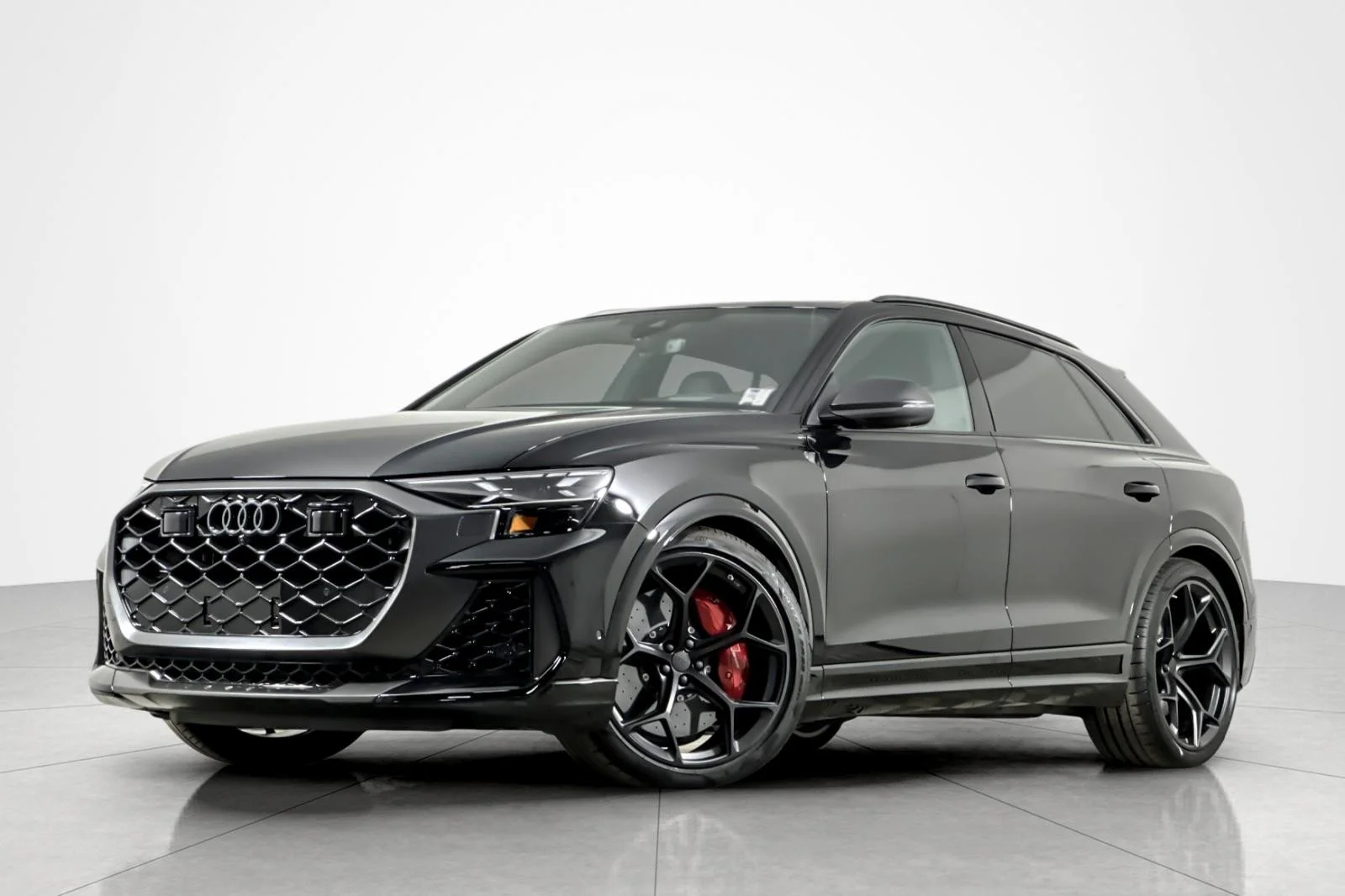 2026 Audi RS Q8 -'s photo
