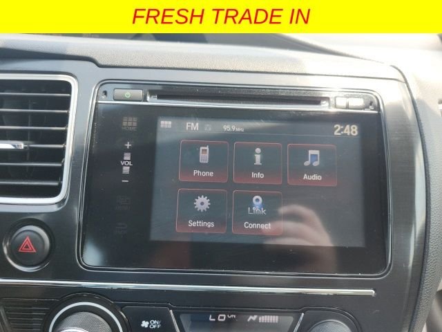 Used 2015 Silver Honda EX-L image 32