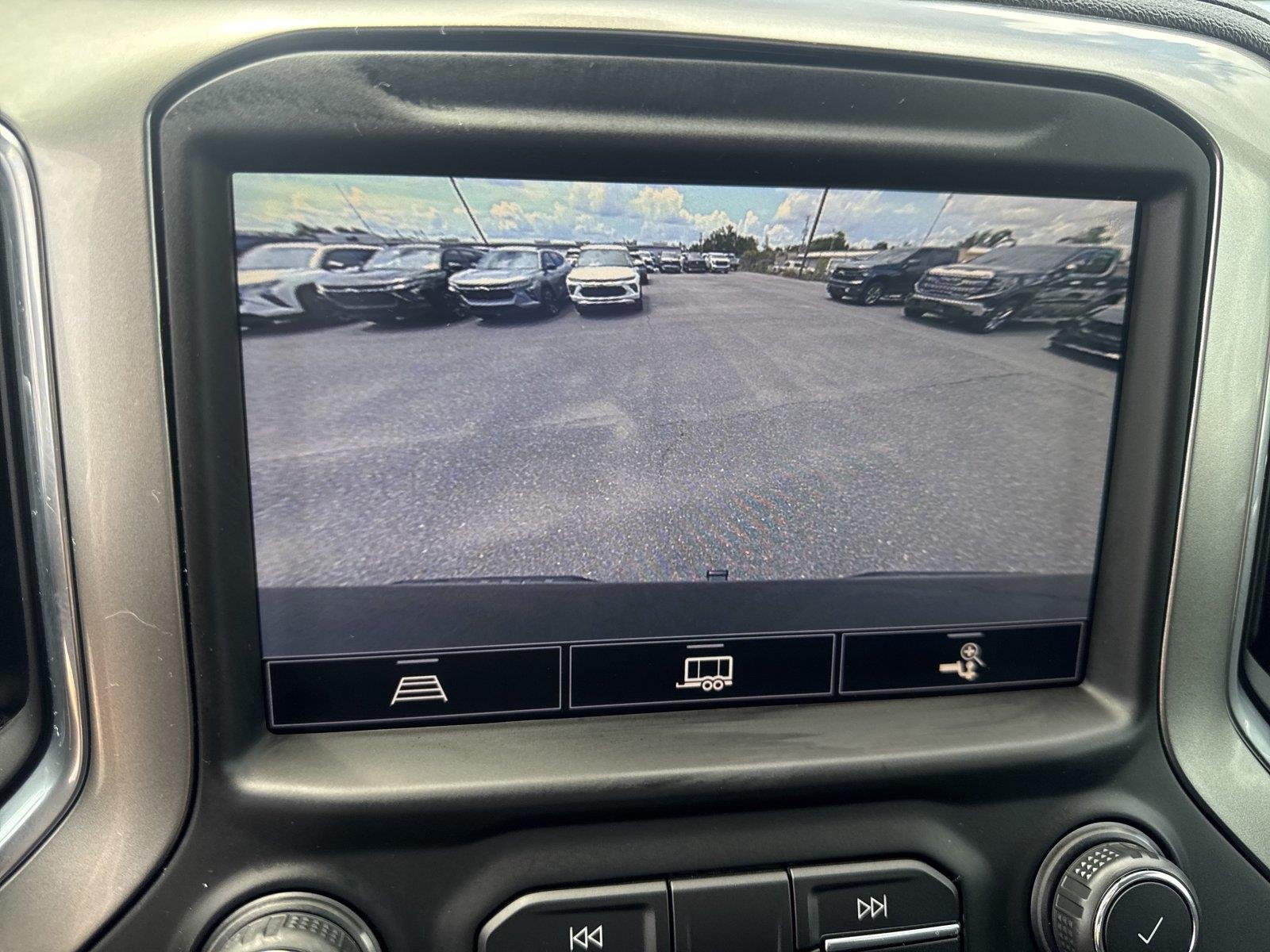 Used 2021 BLACK Chevrolet LT image 25
