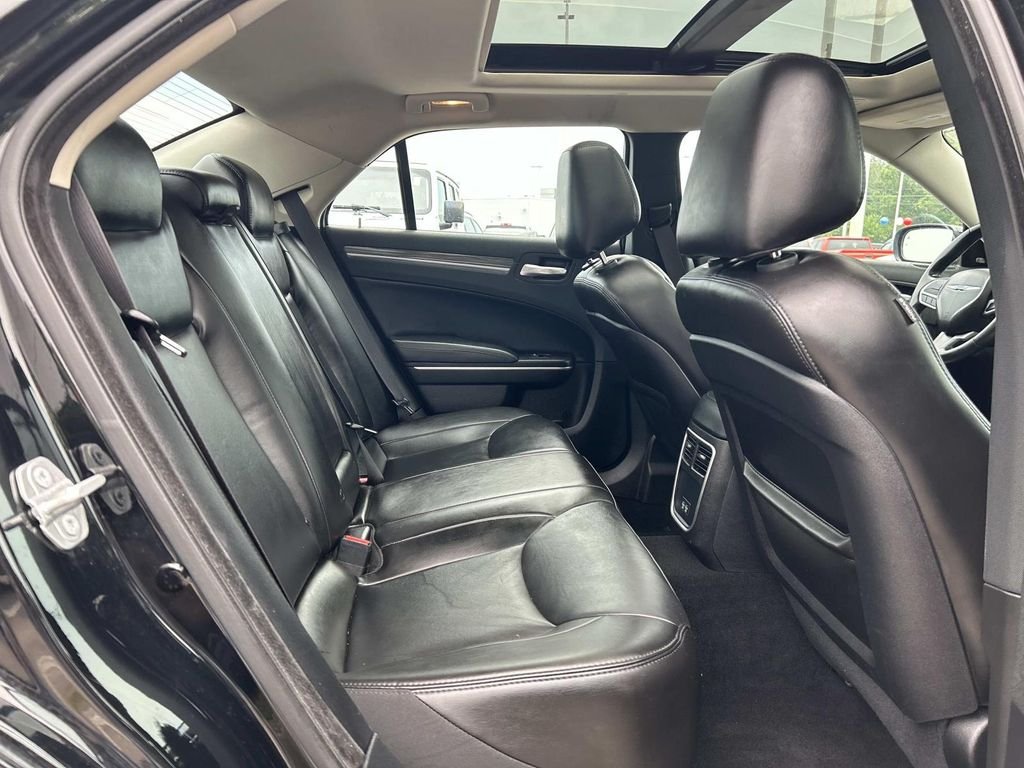 Used 2021 Black Chrysler Touring image 17
