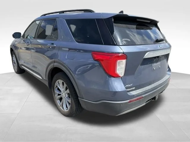 Used 2021 Blue Ford XLT image 6
