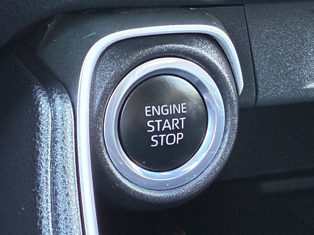 Used 2024 Red Toyota XLE image 21