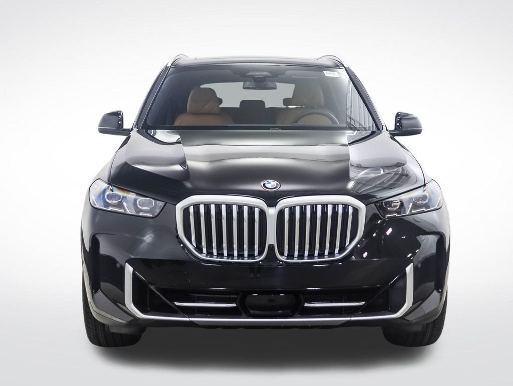 Used 2026 Black Sapphire Metallic BMW xDrive40i image 9