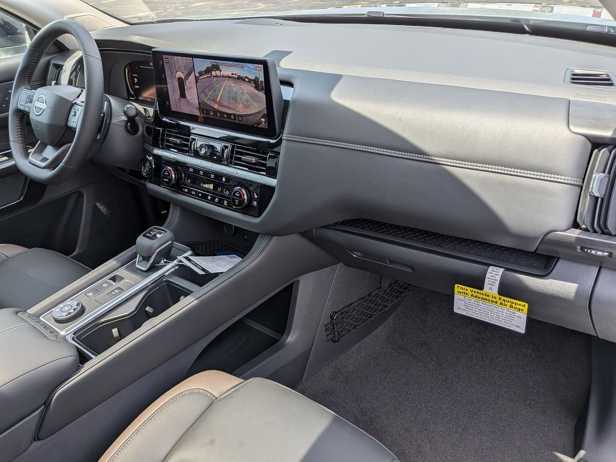 New 2026 Boulder Gray Pearl Nissan Platinum image 29