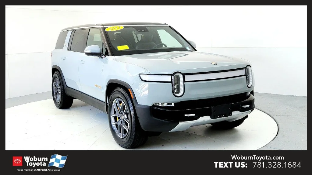 2023 Rivian R1S