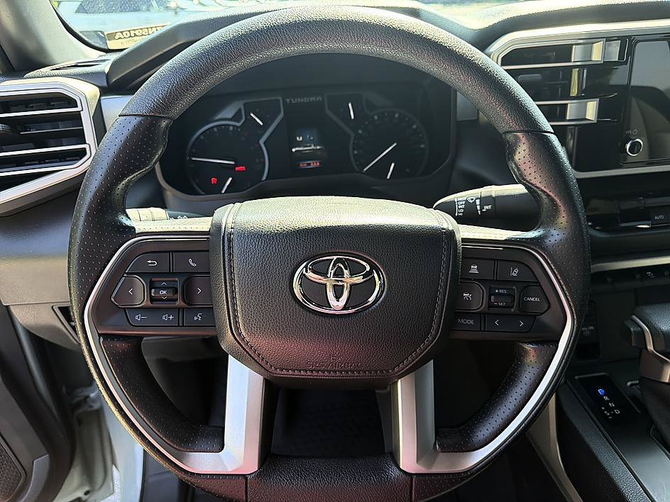 Used 2025 Lunar Rock Toyota SR5 image 13
