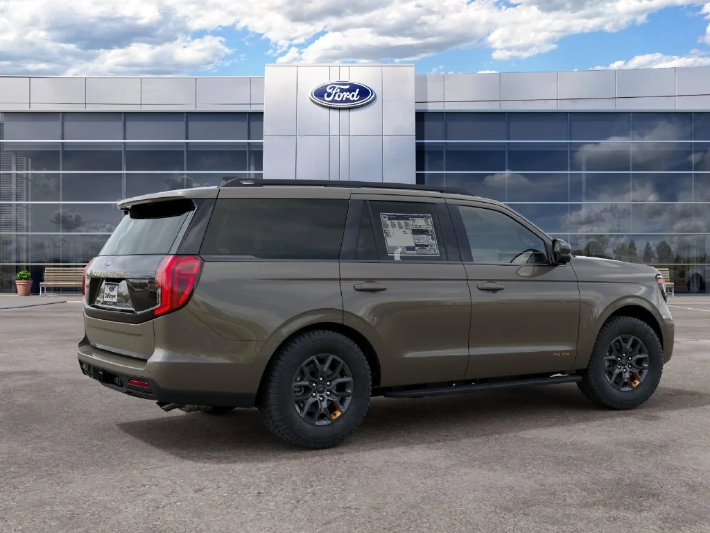 New 2027 Marsh Gray Ford Tremor® image 6