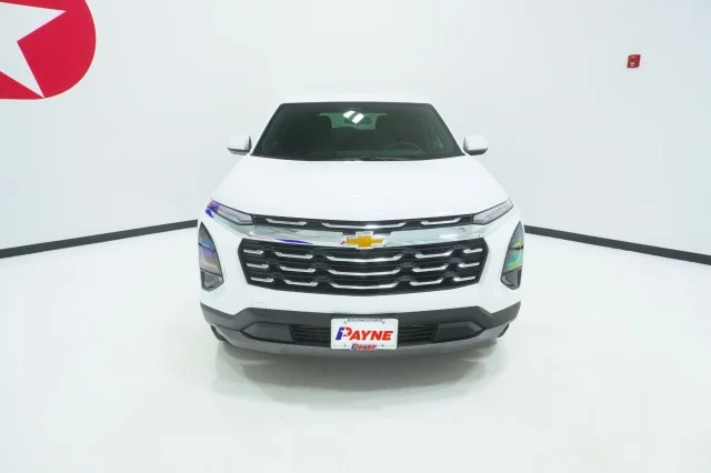 New 2027 Summit White Chevrolet LT image 2