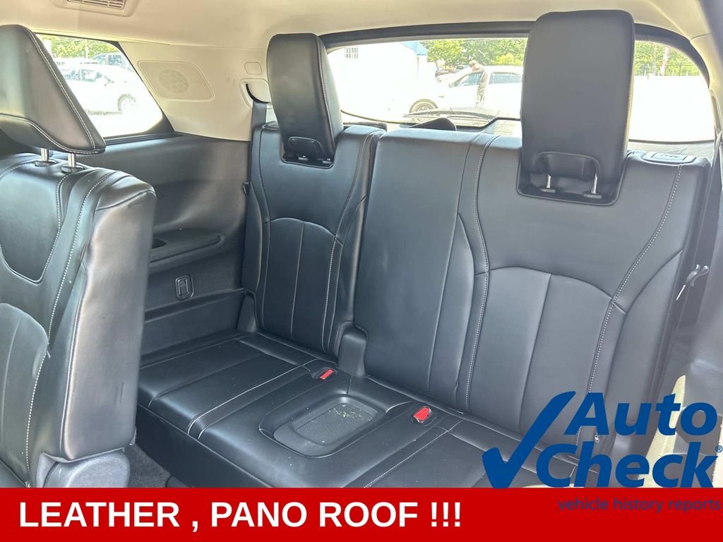 Used 2023 Gray INFINITI LUXE image 17