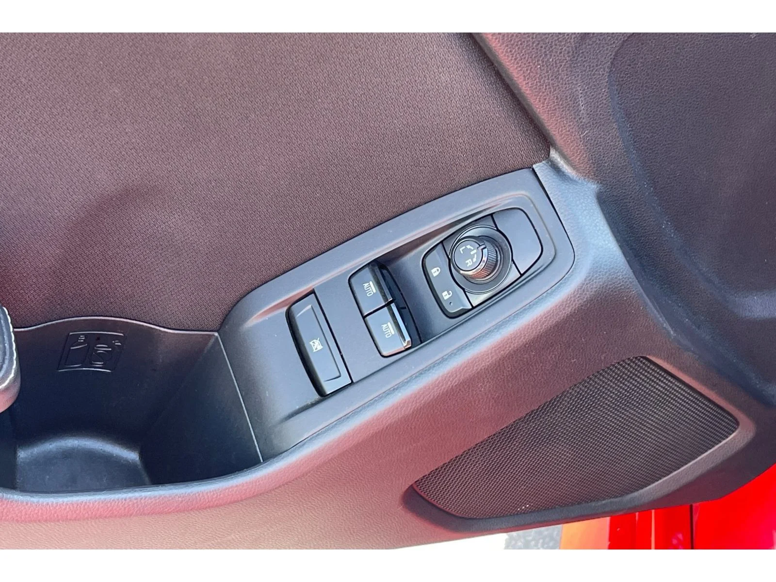 Used 2022 Track bRed Toyota Base image 13