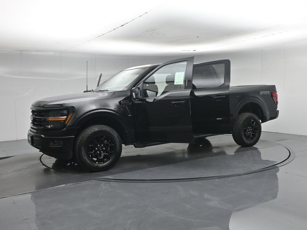 New 2026 Agate Black Metallic Ford XLT image 5