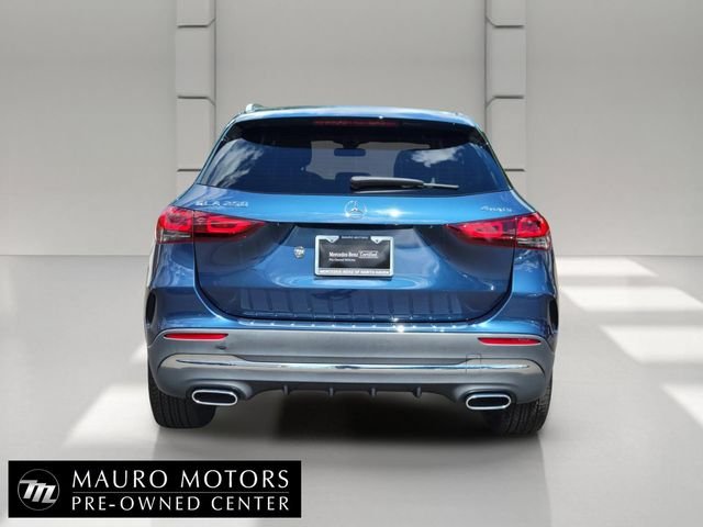 Used 2023 Blue Mercedes-Benz GLA 250 image 5