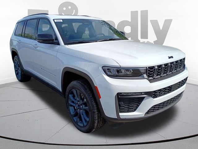 New 2026 Bright White Clear-Coat Exterior Paint Jeep  image 3
