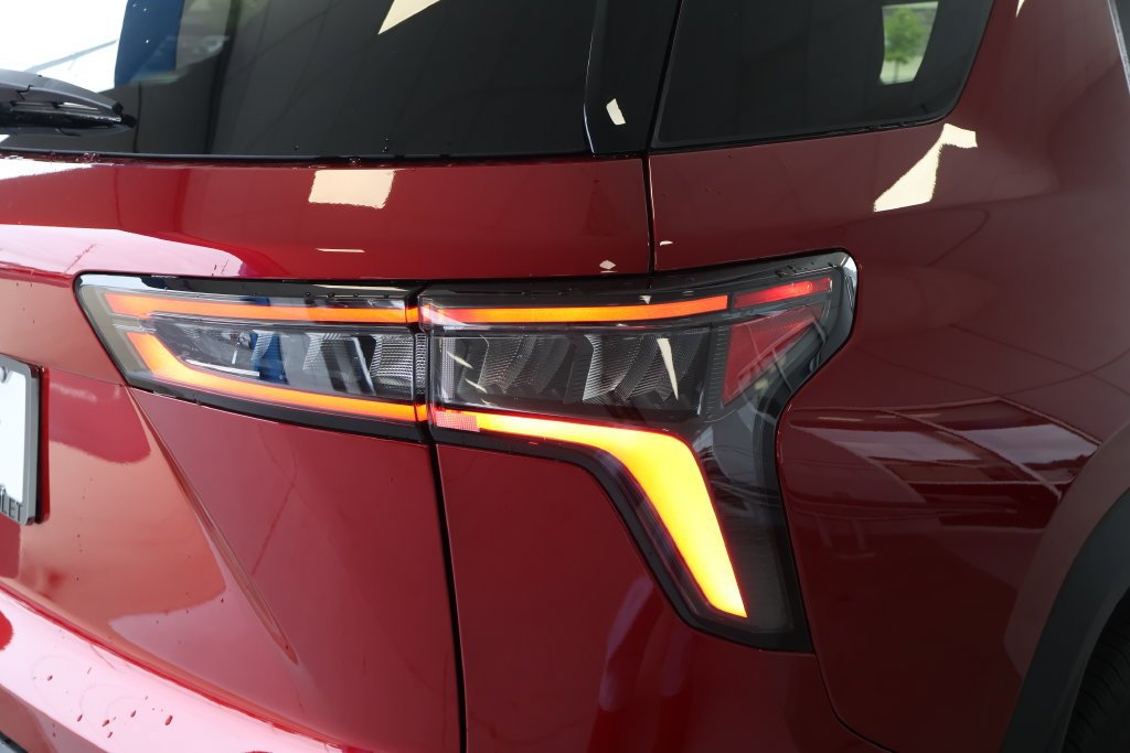 New 2027 Radiant Red Tintcoat Chevrolet LT image 7