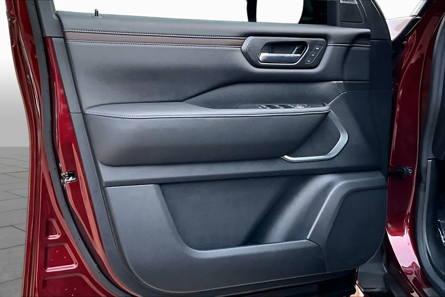 2025 Nissan Armada Platinum Reserve - Photo 10