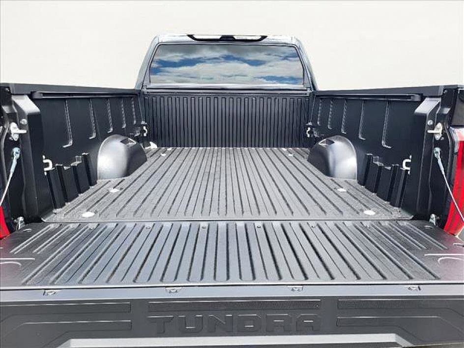 2024 Toyota Tundra SR5 - Photo 27
