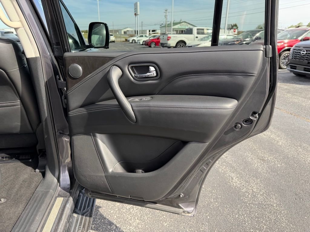 Used 2024 Gray INFINITI LUXE image 20