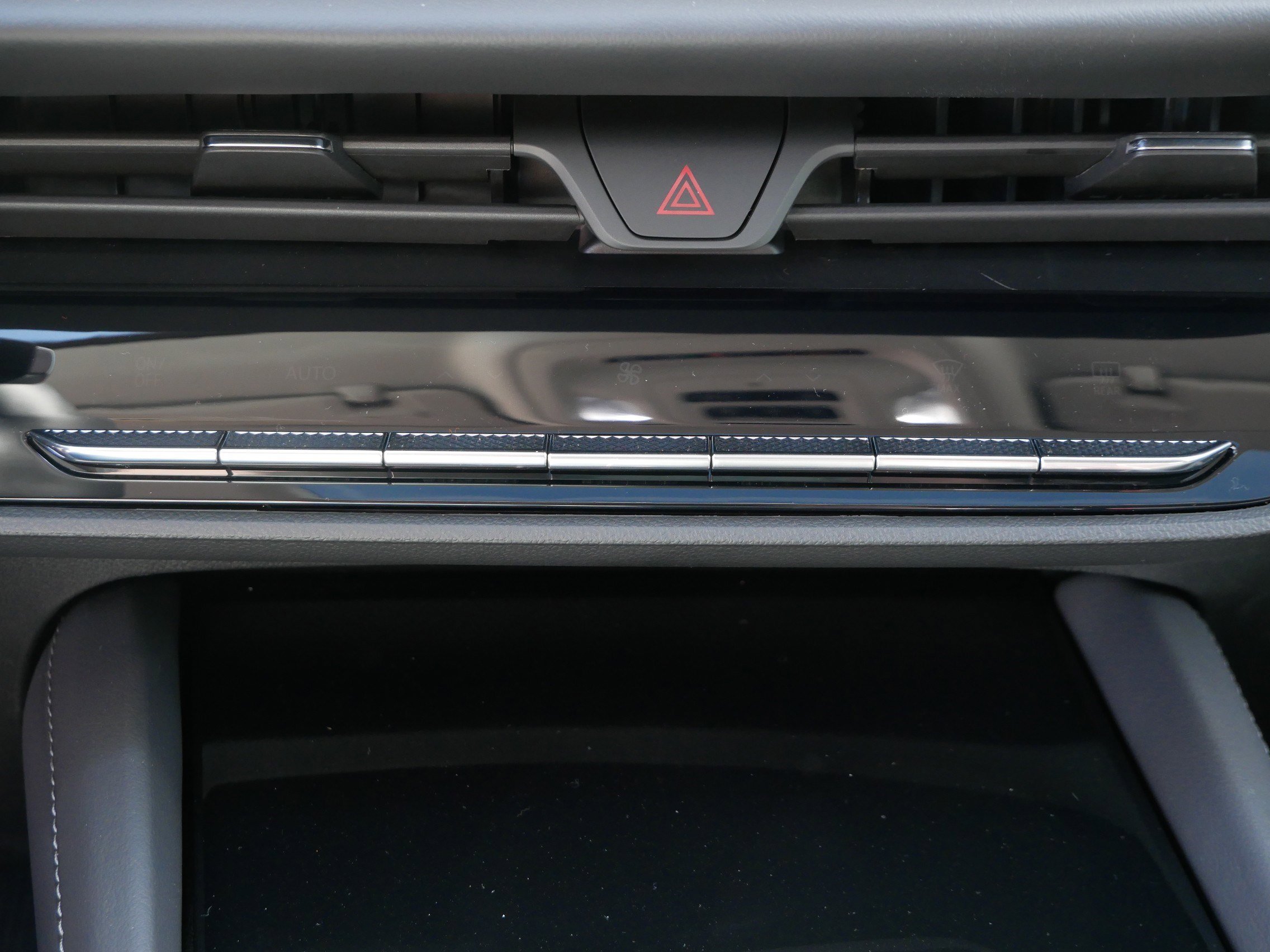 2026 Buick Envision Avenir - Photo 8