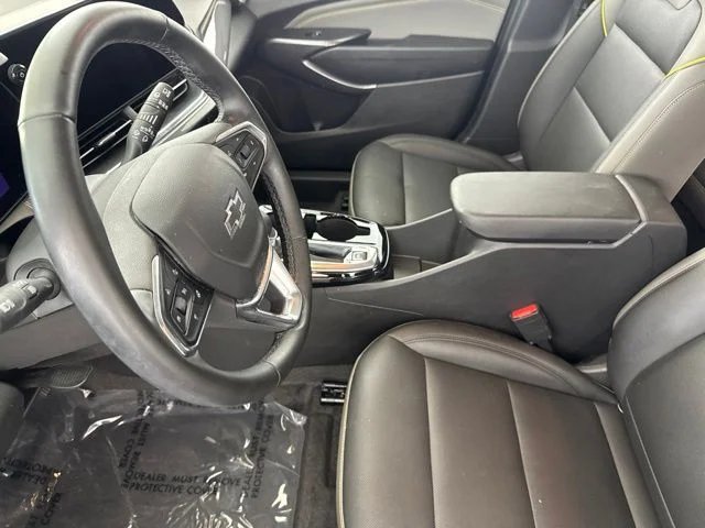 Used 2025 White Chevrolet ACTIV image 22