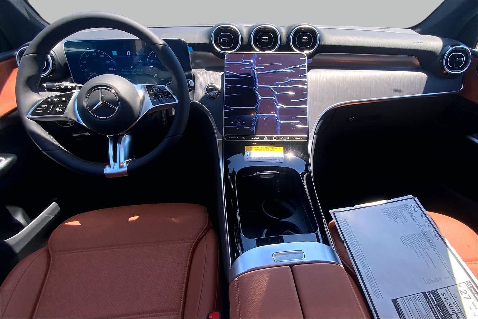 New 2026 Polar White Mercedes-Benz GLC 300 image 5