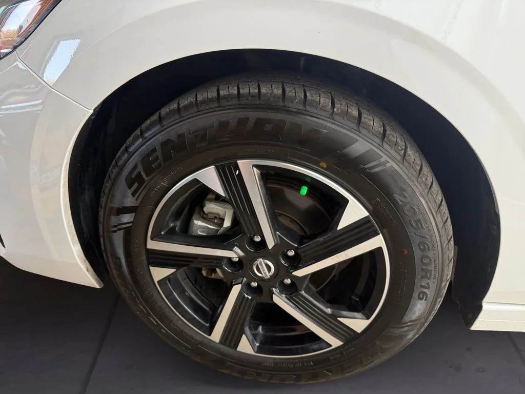 Used 2025 White Nissan SV image 9