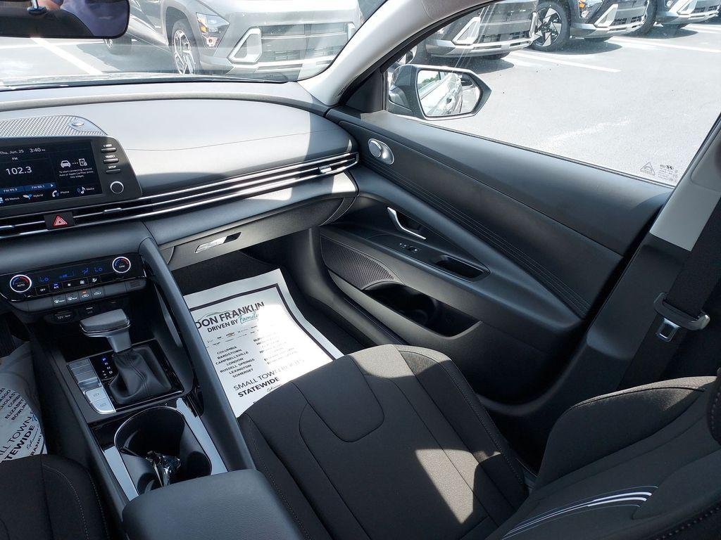 New 2026 Gray Hyundai Blue image 11