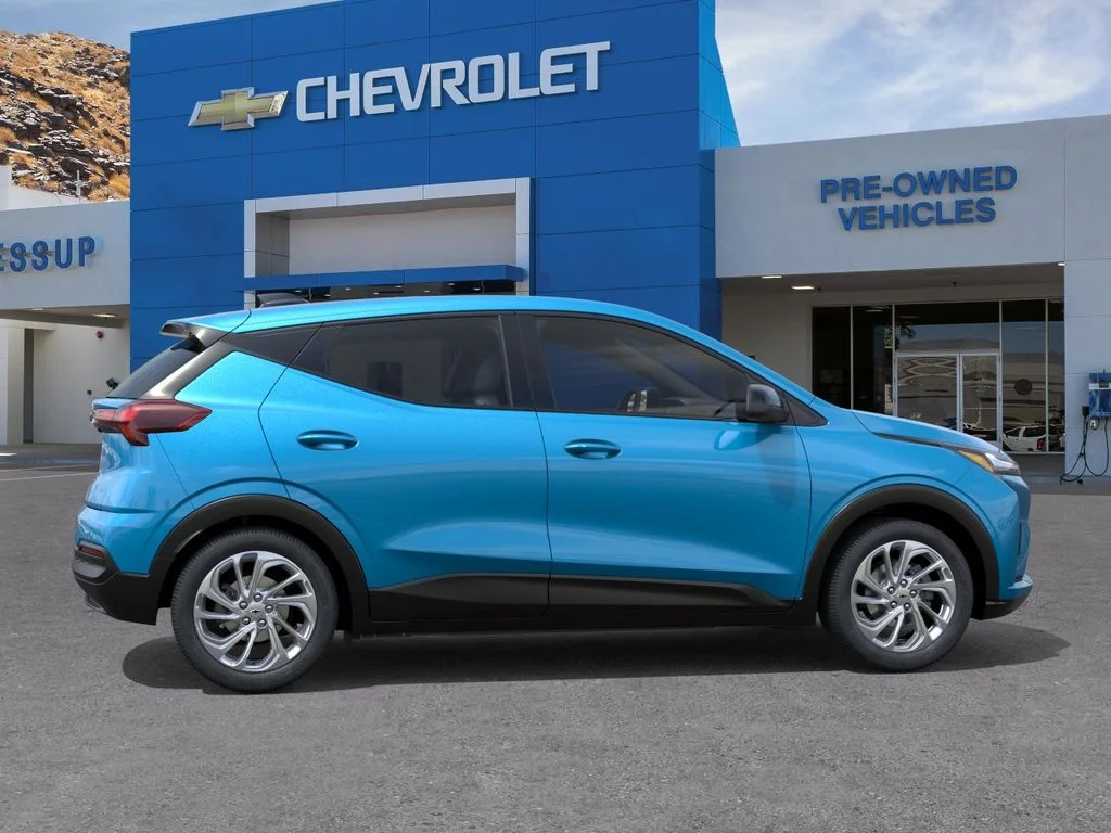 New 2027 Marina Blue Metallic Chevrolet LT image 5