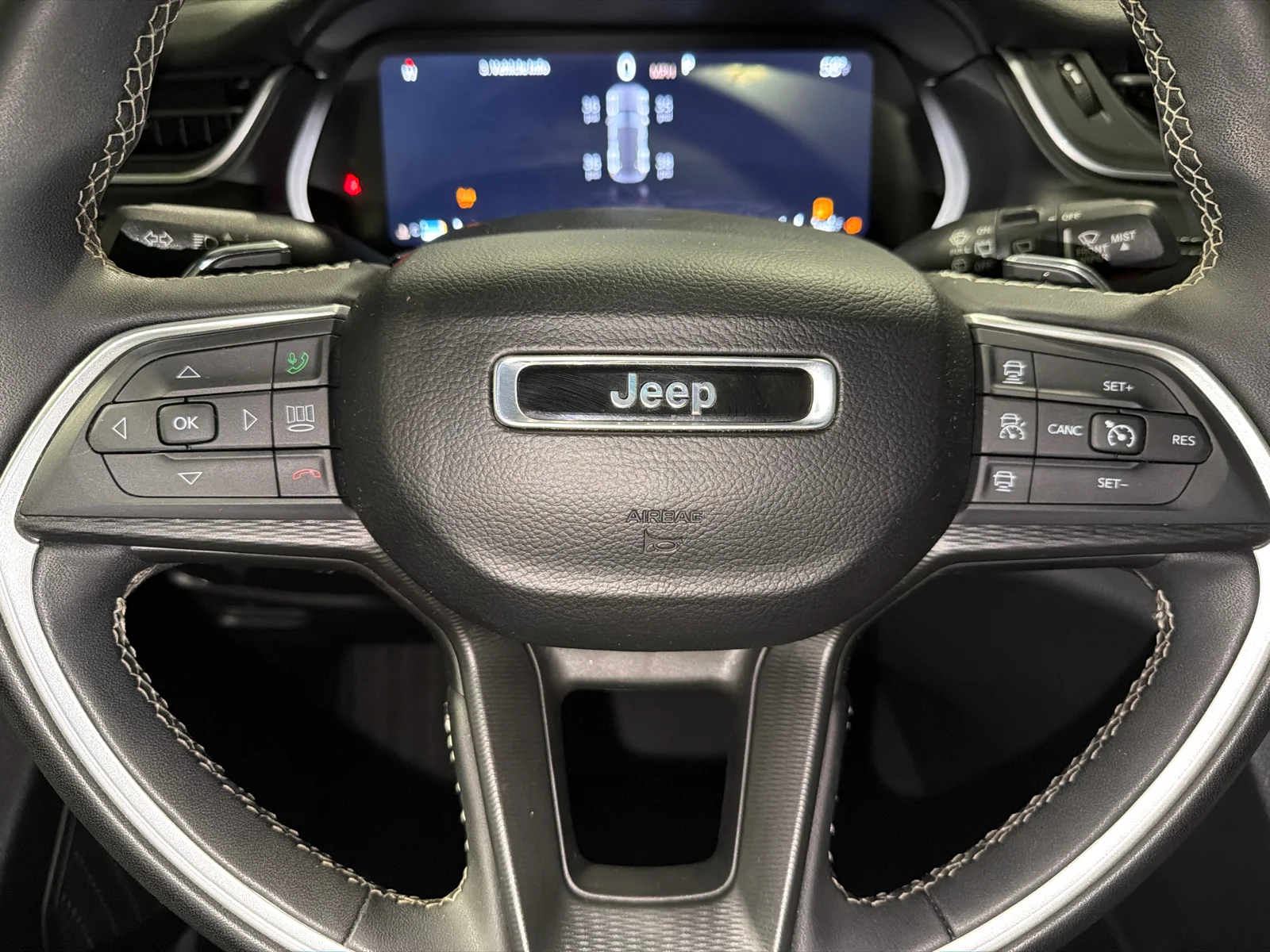 Certified Used 2024 Diamond Black Crystal Pearlcoat Jeep Altitude X image 26