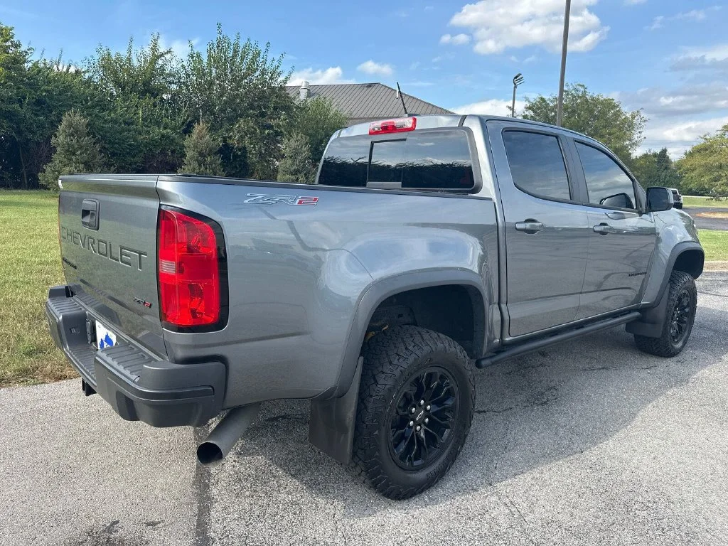 Used 2021 Gray Chevrolet ZR2 image 14