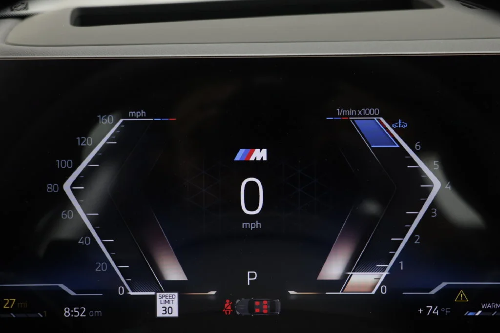 New 2027 BLACK SAPPHIRE BMW 530i xDrive image 9