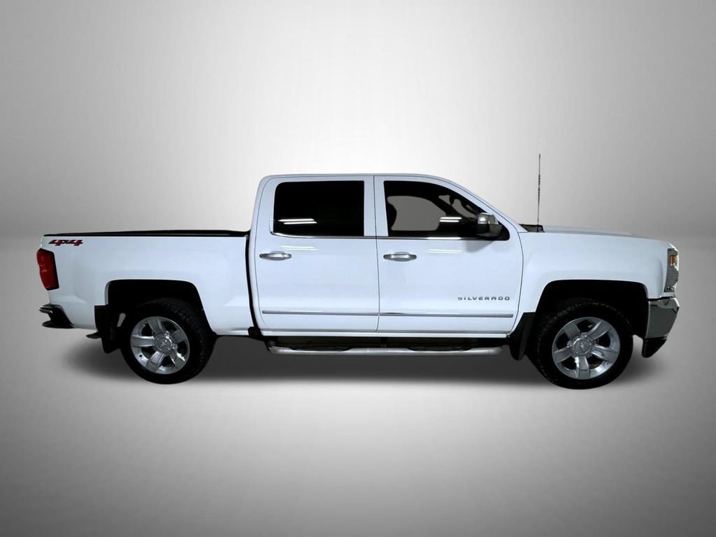 2018 Chevrolet Silverado 1500 LTZ - Photo 5