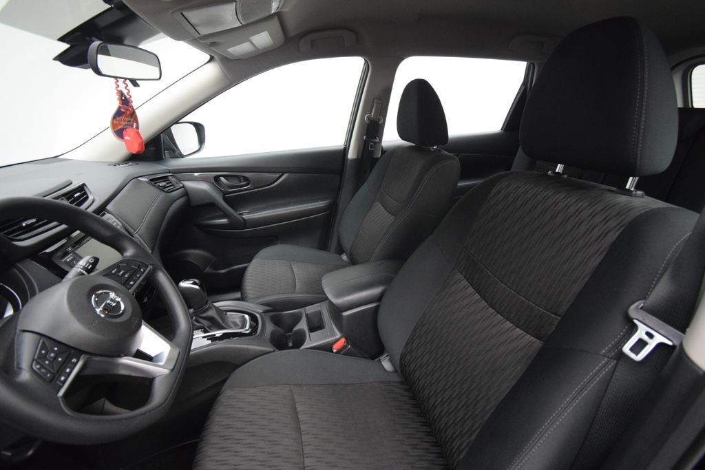 Used 2020 Black Nissan S image 13