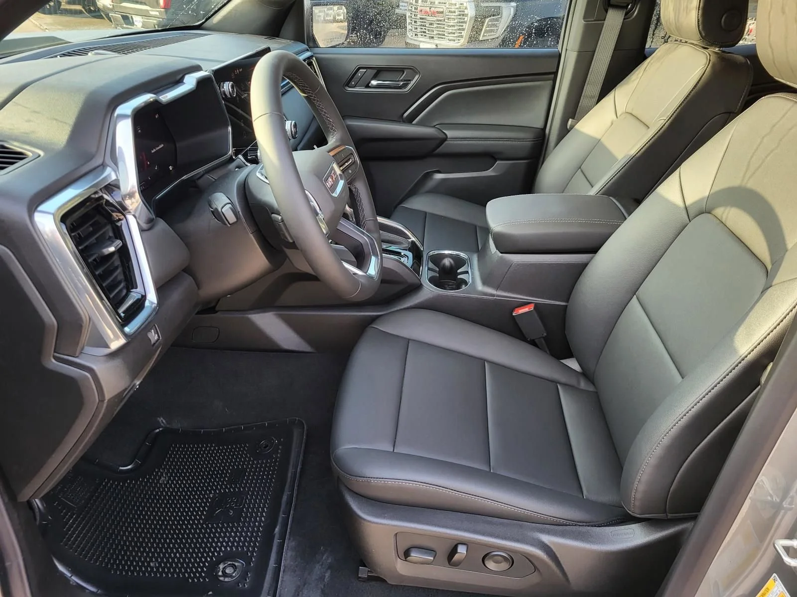 New 2026 Sterling Metallic GMC Elevation image 7