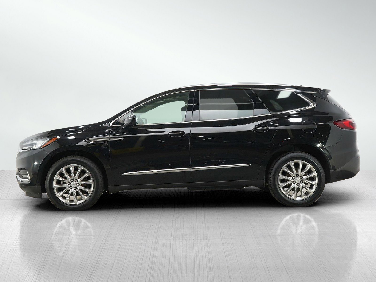 Used 2020 Buick Enclave Essence with VIN 5GAEVAKW1LJ186680 for sale in Minneapolis, Minnesota