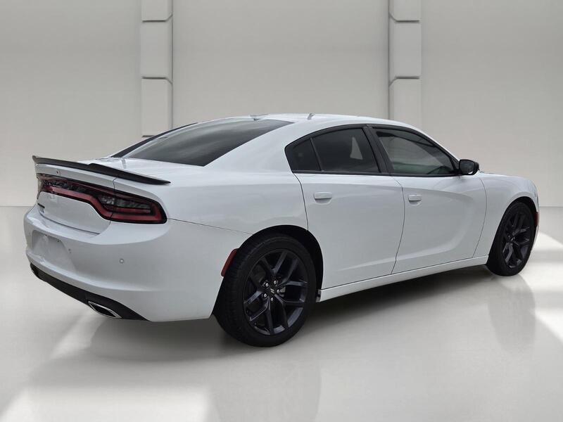 Certified Used 2023 White DODGE SXT RWD image 5