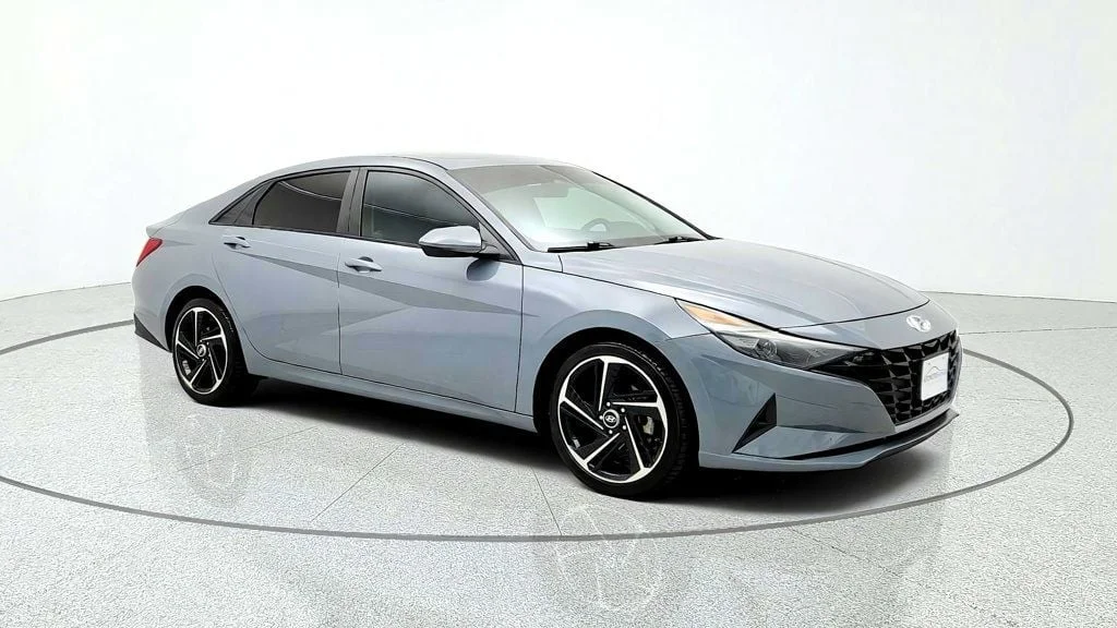 Used 2021 Electric Shadow Hyundai SE IVT SULEV *Ltd Avail* image 3