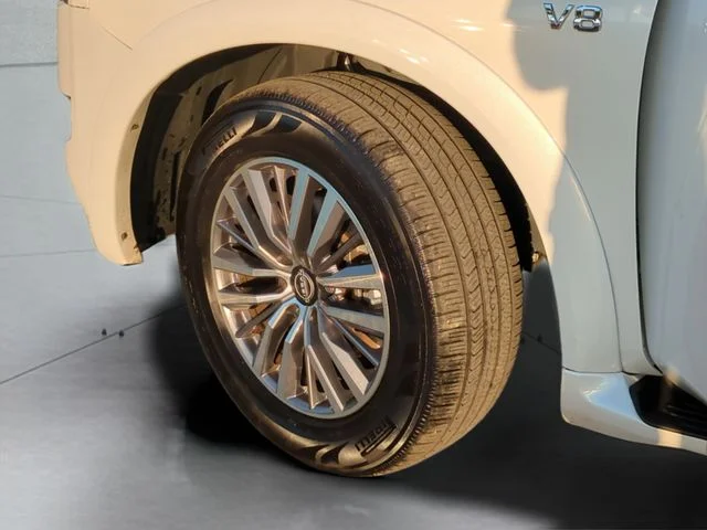 Used 2022 White Nissan SL image 37