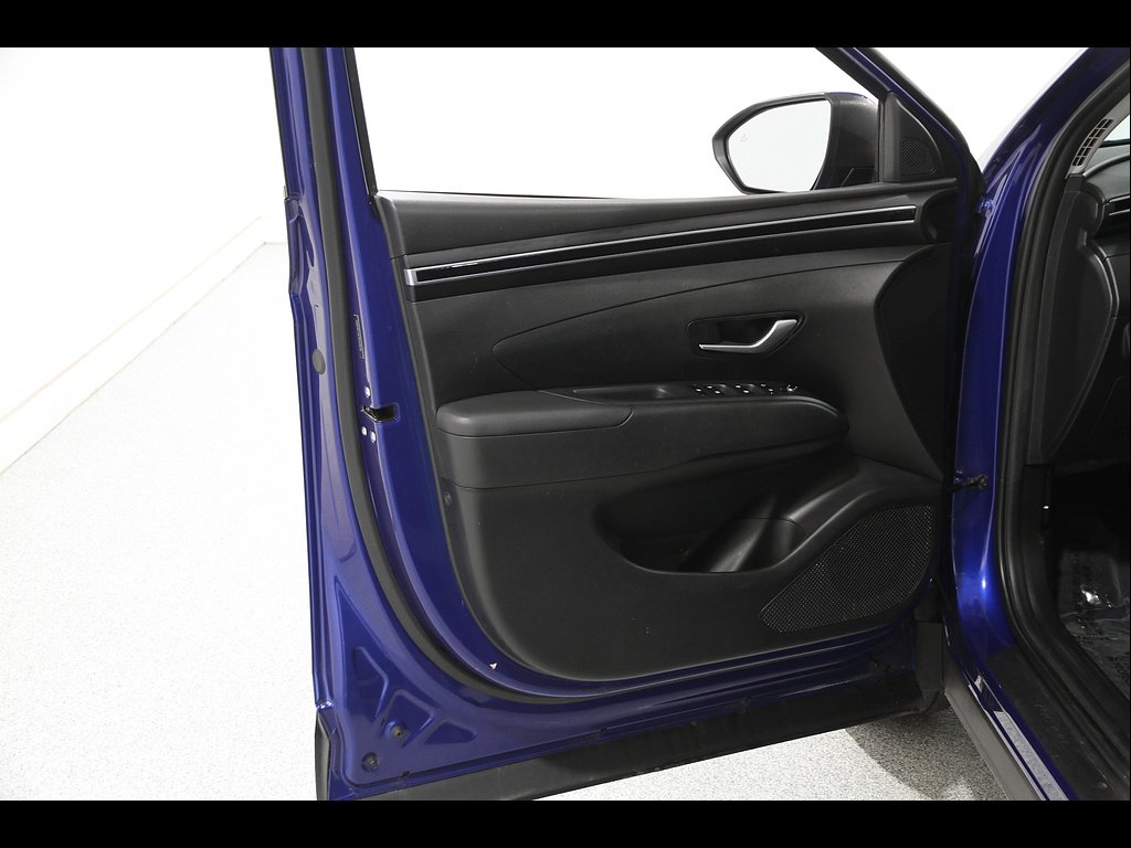 Certified Used 2024 Intense Blue Pearl Hyundai  image 4