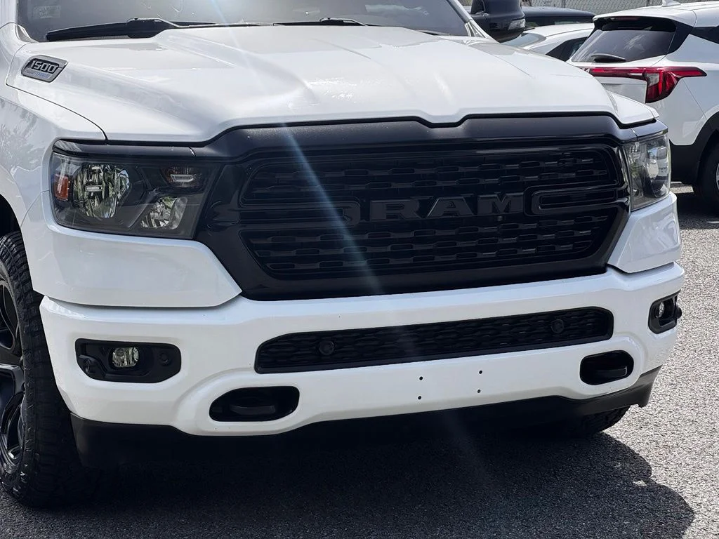 Used 2023 White Ram Big Horn/Lone Star image 7
