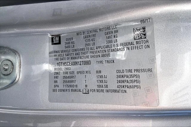 Used 2017 Silver GMC SLE1 image 35