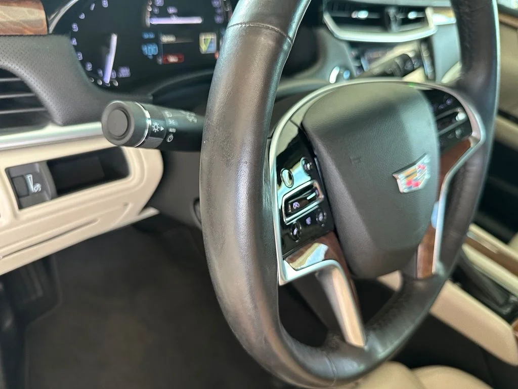 Used 2019 White Cadillac Luxury image 20